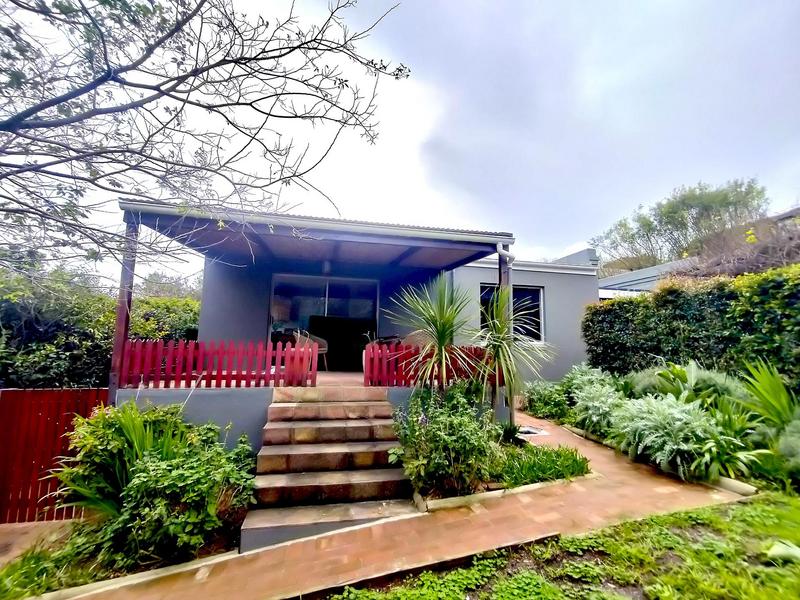 To Let 4 Bedroom Property for Rent in Hout Bay Western Cape